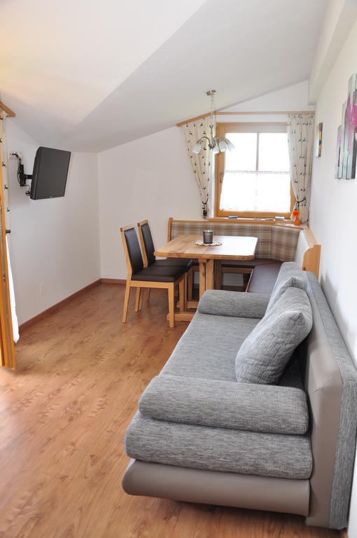 Haus Hoellwart Sankt Johann im Pongau Room photo
